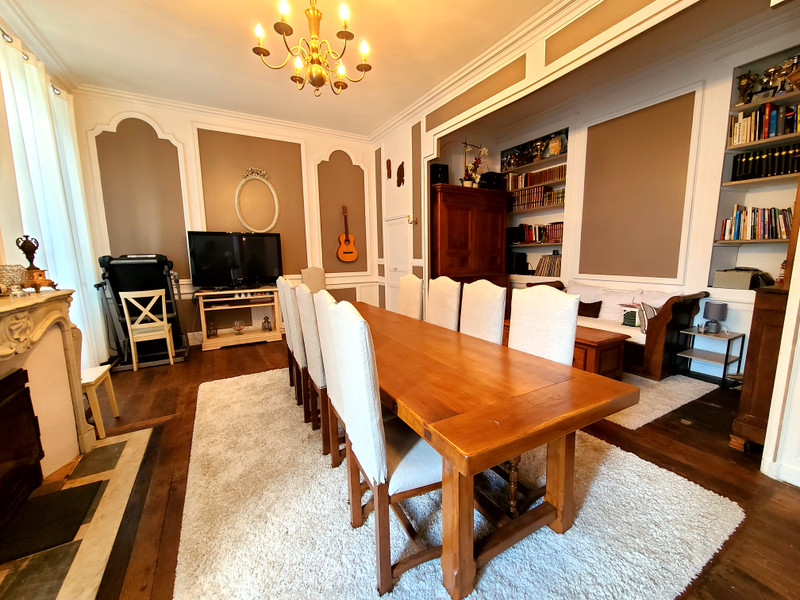 French property for sale in Ruffec, Charente - €413,400 - photo 3