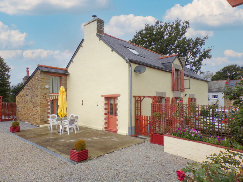 House for sale in SaintMalodesTroisFontaines Morbihan UNDER