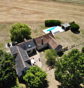 French property for sale in Noyant-Villages, Maine-et-Loire - €315,500 - photo 13