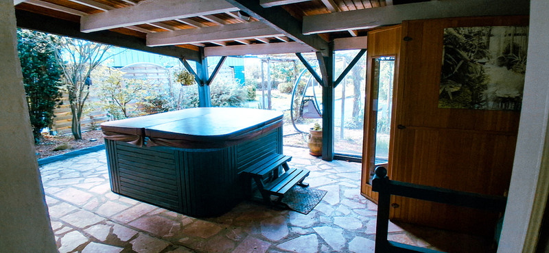 French property for sale in Le Busseau, Deux-Sèvres - €572,400 - photo 4
