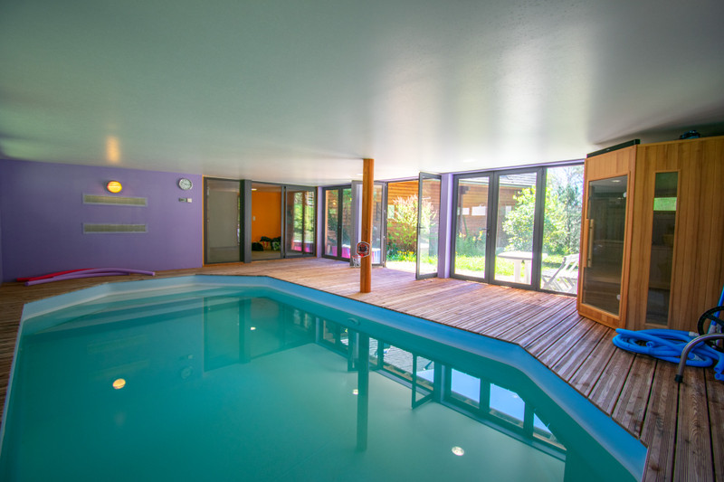 French property for sale in Ussel, Corrèze - €299,980 - photo 9