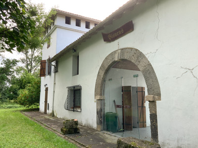 French property for sale in Sos, Lot-et-Garonne - €395,000 - photo 2