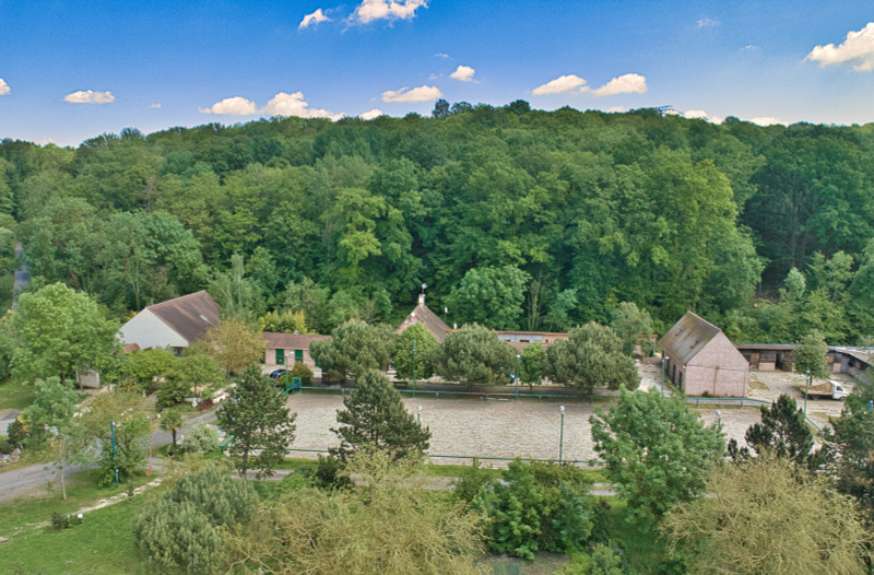 French property for sale in Béthemont-la-Forêt, Val-d'Oise - €1,735,000 - photo 6