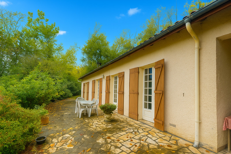 French property for sale in Saint-Antoine-de-Breuilh, Dordogne - €162,000 - photo 0