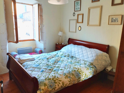 French property for sale in Charras, Charente - €135,000 - photo 2
