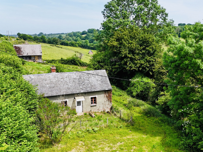 French property for sale in Neuville-sur-Touques, Orne - €49,000 - photo 2