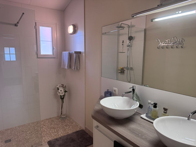 French property for sale in Brossac, Charente - €299,600 - photo 11