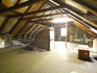 French property for sale in Saint-Martin-Valmeroux, Cantal - €109,000 - photo 8