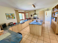 Maison à vendre à Maisonnais-sur-Tardoire, Haute-Vienne - 252.690 € - photo 5