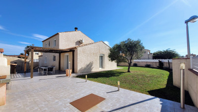 French property for sale in Villelongue-de-la-Salanque, Pyrénées-Orientales - €395,000 - photo 2