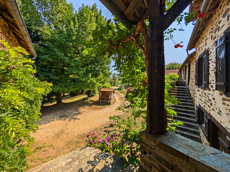 French property for sale in Payzac, Dordogne - €447,000 - photo 3