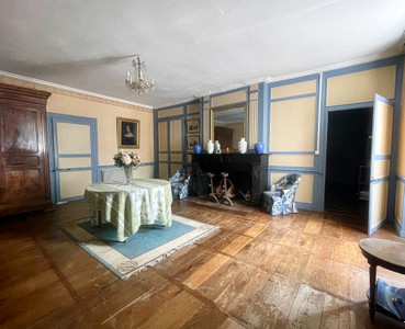 French property for sale in Confolens, Charente - €222,000 - photo 3