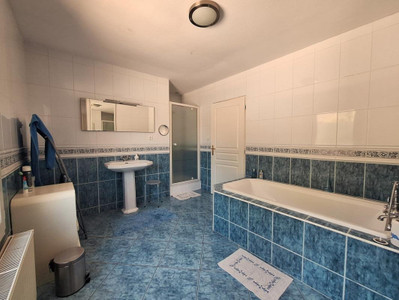 French property for sale in Saint-Bérain-sur-Dheune, Saône-et-Loire - €249,000 - photo 9