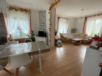 French property for sale in Plémet, Côtes-d'Armor - €209,440 - photo 2