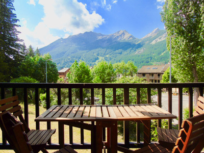 Appartement à vendre à Le Monêtier-les-Bains, Hautes-Alpes, PACA, avec Leggett Immobilier