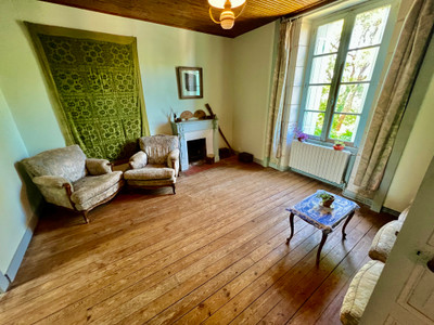French property for sale in Javerlhac-et-la-Chapelle-Saint-Robert, Dordogne - €155,000 - photo 8