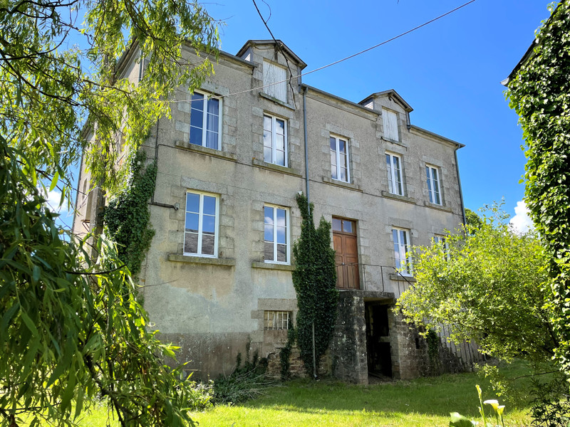 French property for sale in Lalacelle, Orne - &#8364;285,000 - photo 2