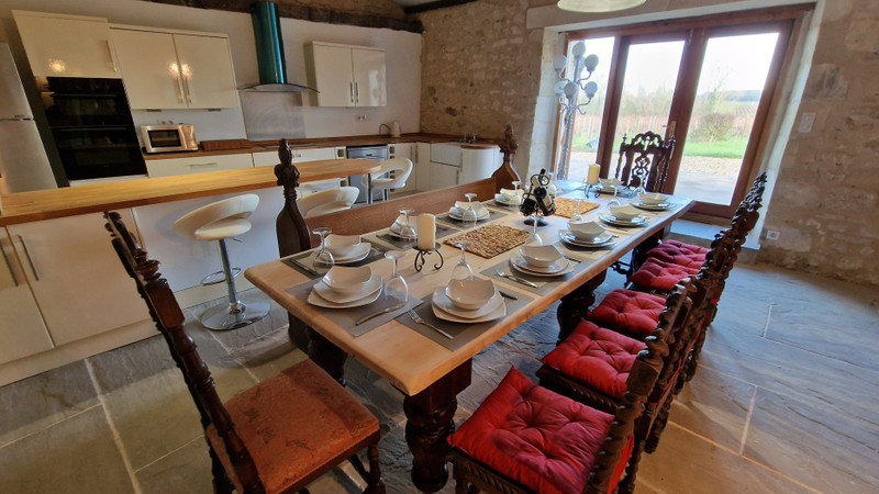 French property for sale in Lussac, Gironde - €791,000 - photo 8