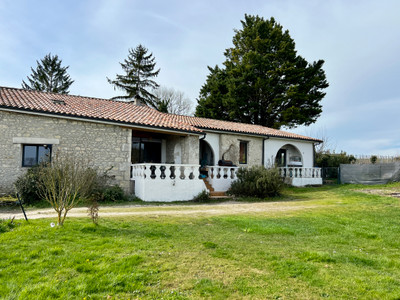 French property for sale in Loubès-Bernac, Lot-et-Garonne - €349,000 - photo 6