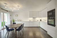 Propriété à vendre à Nice, Alpes-Maritimes - 620 000 € - photo n°2