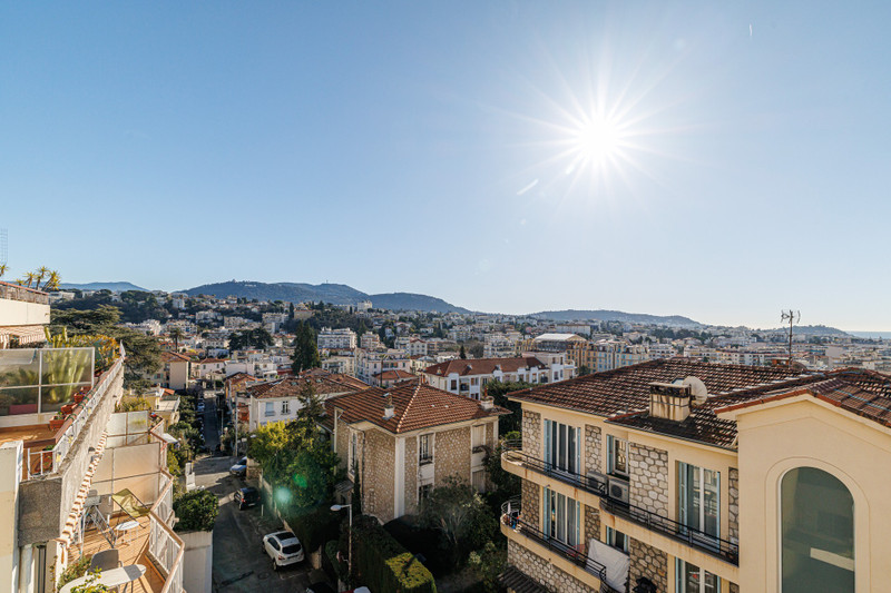 French property for sale in Nice, Alpes-Maritimes - €574,000 - photo 4