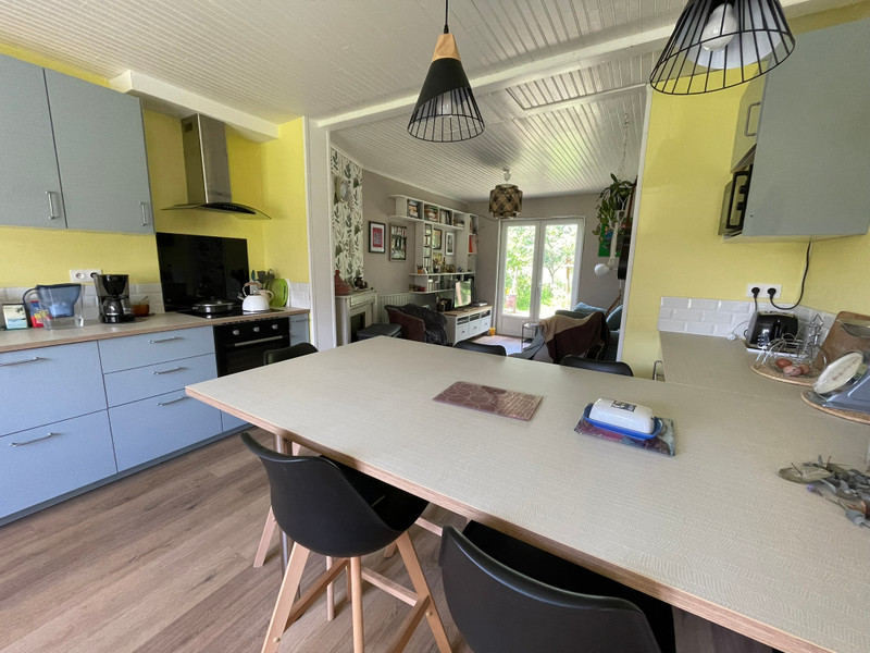 French property for sale in Crédin, Morbihan - €98,000 - photo 2