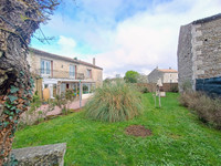 Maison à vendre à Paizay-Naudouin-Embourie, Charente - 128.000 € - photo 10