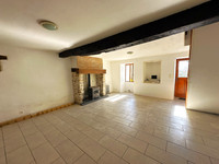 Maison à vendre à Roumazières-Loubert, Charente - 129.000 € - photo 2