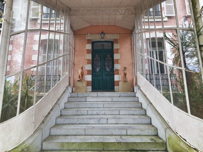 building for sale in Pyrénées-Atlantiques