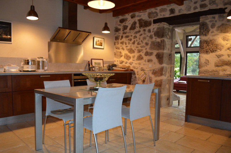 French property for sale in Beaugas, Lot-et-Garonne - €424,000 - photo 6