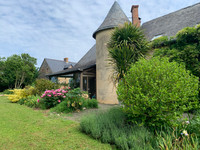 houses and homes for sale inSaint-Pierre-sur-ErveMayenne Pays_de_la_Loire