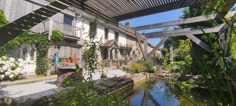 French property for sale in Moyon Villages, Manche - €381,600 - photo 6