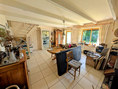French property for sale in Lohuec, Côtes-d'Armor - €162,000 - photo 4