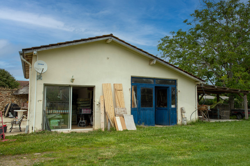 French property for sale in Aubagnan, Landes - €458,000 - photo 4