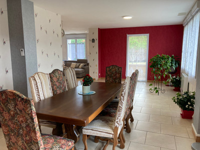 French property for sale in Donnezac, Gironde - €266,000 - photo 4