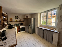 Maison à vendre à Salles-Lavalette, Charente - 246.000 € - photo 6
