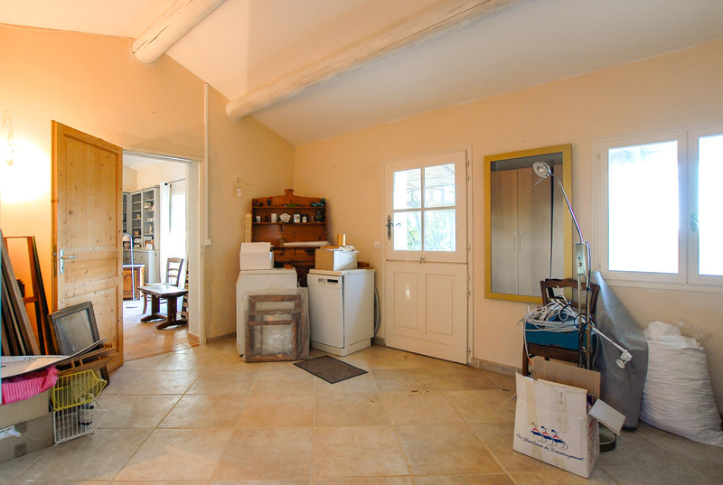 French property for sale in Puyvert, Vaucluse - €950,000 - photo 9