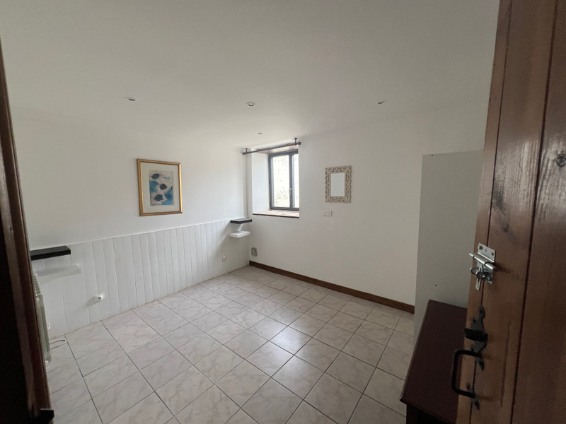 French property for sale in Archingeay, Charente-Maritime - €260,010 - photo 8
