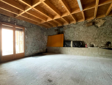 French property for sale in Brillac, Charente - €88,000 - photo 4