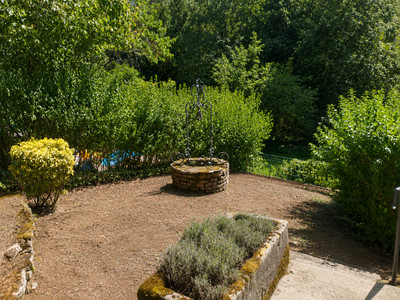 French property for sale in Semur-en-Auxois, Côte-d'Or - €255,000 - photo 2