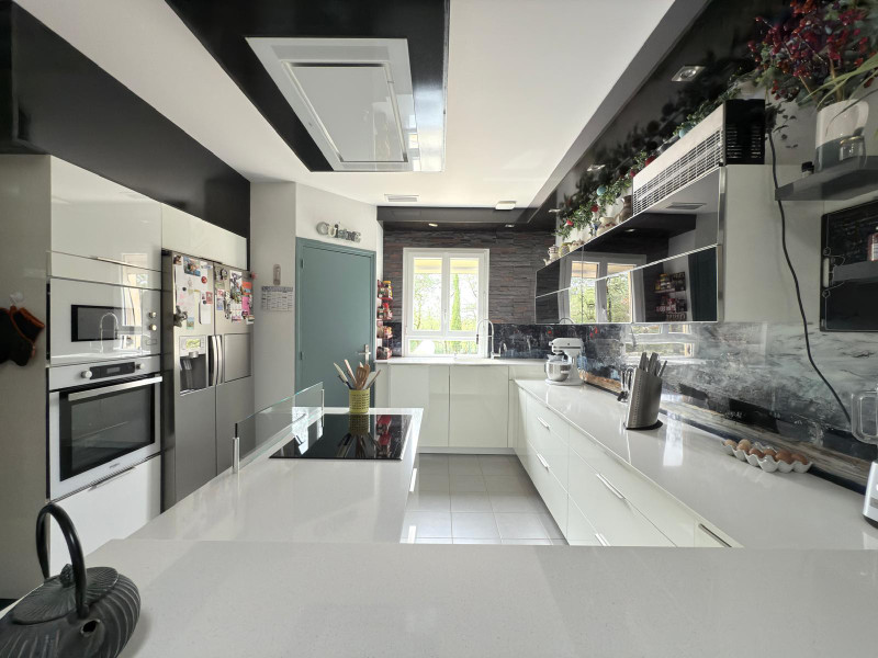 French property for sale in Nadaillac, Dordogne - €492,900 - photo 4