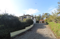 Maison à vendre à Manot, Charente - 199.000 € - photo 2