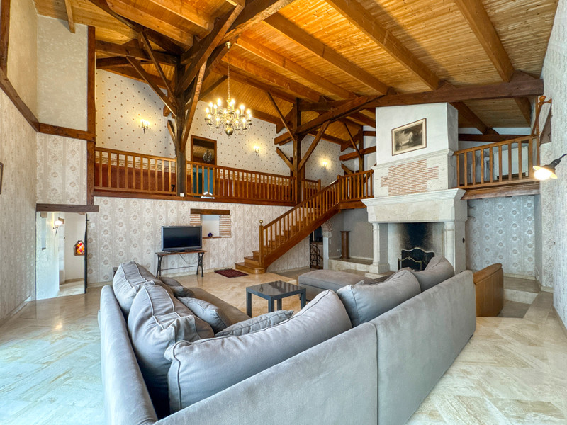 French property for sale in Bourg-de-Visa, Tarn-et-Garonne - €595,000 - photo 9