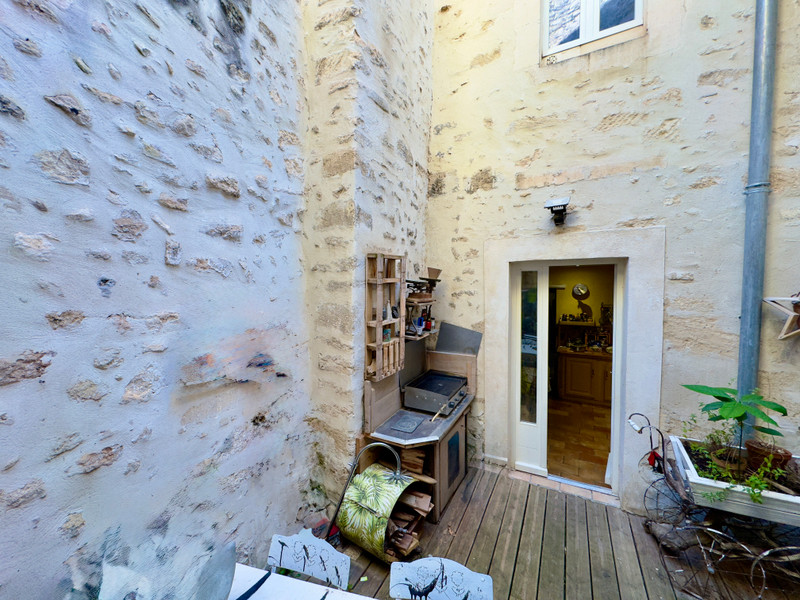 French property for sale in Saint-Rémy-de-Provence, Bouches-du-Rhône - €420,000 - photo 1