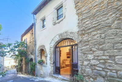 Maison à vendre à Bonnieux, Vaucluse, PACA, avec Leggett Immobilier