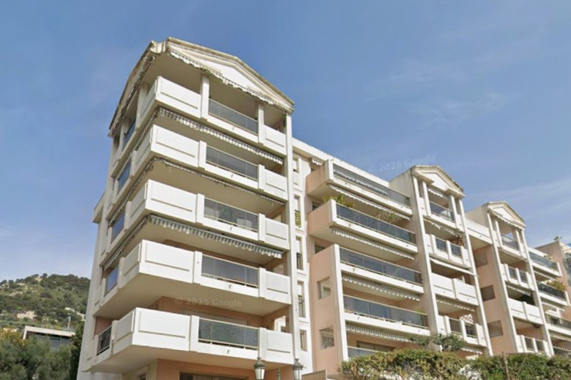 French property for sale in Beaulieu-sur-Mer, Alpes-Maritimes - €620,000 - photo 0