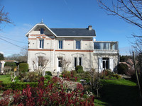 French property, houses and homes for sale in Saint-Christoly-de-Blaye Gironde Aquitaine