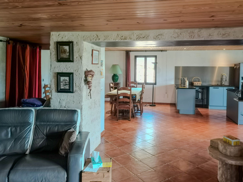 French property for sale in Lauzerte, Tarn-et-Garonne - €299,000 - photo 5