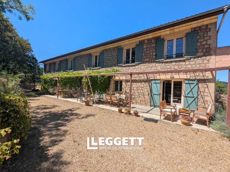 Maison 840m² — Le Puech