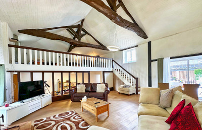 French property for sale in Cherval, Dordogne - €467,800 - photo 3